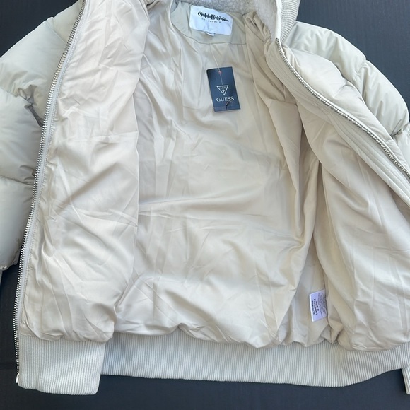 NEW GUESS Women’s Puffer Jacket SZ S - Picture 4 of 11